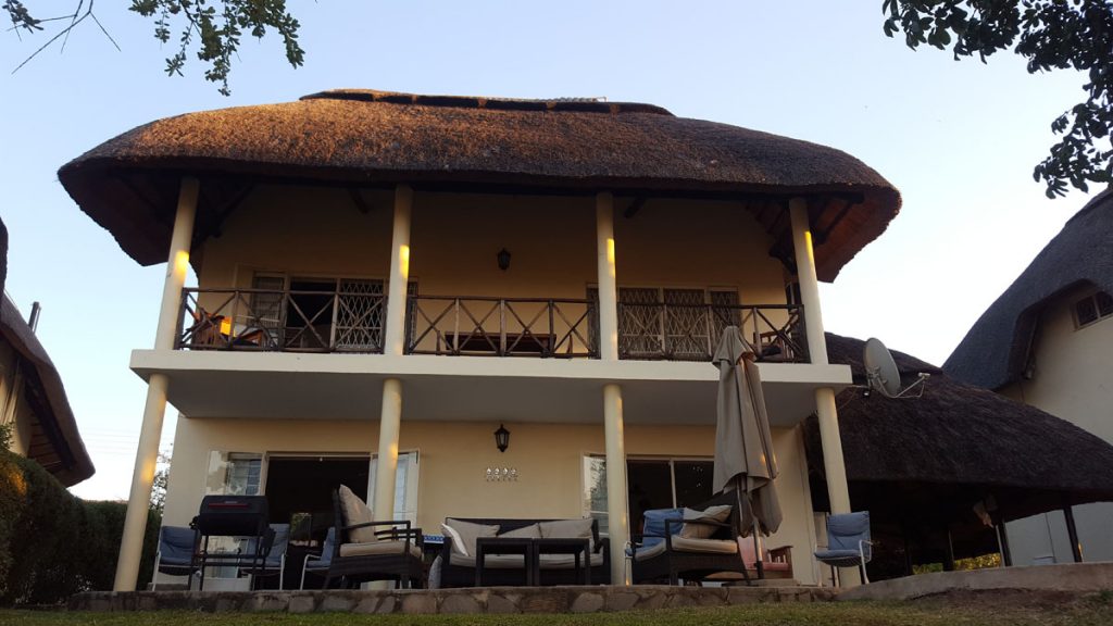 Kariba Accommodation - Heartveld Adventures